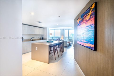 Condominio en venta en Hollywood, Florida, 1 dormitorio, 80.73 m2 № 2019400 - foto 13