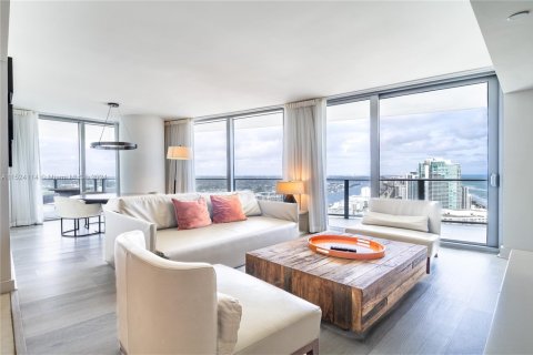 Condominio en venta en Hollywood, Florida, 1 dormitorio, 80.73 m2 № 2019400 - foto 5