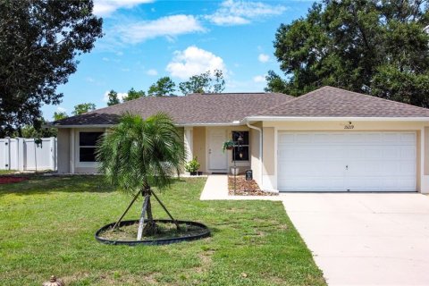 Casa en venta en Clermont, Florida, 3 dormitorios, 115.76 m2 № 1908305 - foto 1