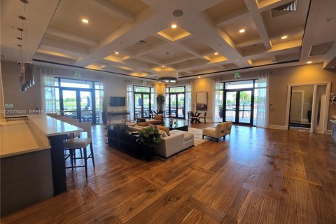 Villa ou maison à louer à Hialeah, Floride: 3 chambres, 154.96 m2 № 2172193 - photo 19