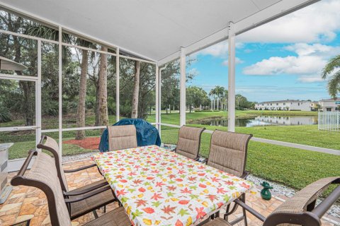 House in Port St. Lucie, Florida 3 bedrooms, 245.54 sq.m. № 2086373 - photo 23