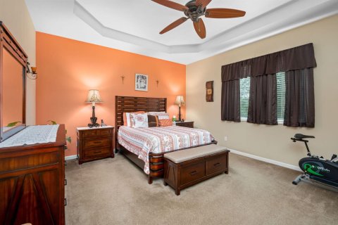House in Port St. Lucie, Florida 3 bedrooms, 245.54 sq.m. № 2086373 - photo 18
