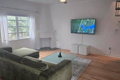 Снять в аренду кондоминиум в Майами-Бич, Флорида 1 спальня, 65.96м2, № 1964047 - фото 6