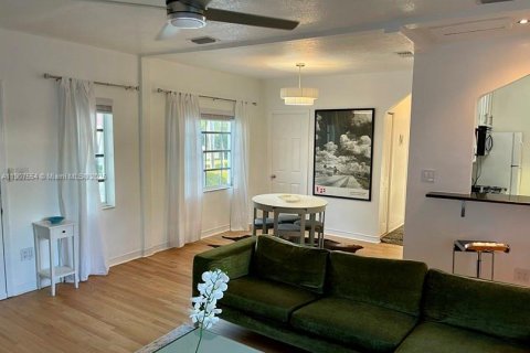 Снять в аренду кондоминиум в Майами-Бич, Флорида 1 спальня, 65.96м2, № 1964047 - фото 5