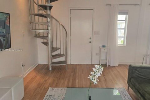 Снять в аренду кондоминиум в Майами-Бич, Флорида 1 спальня, 65.96м2, № 1964047 - фото 4