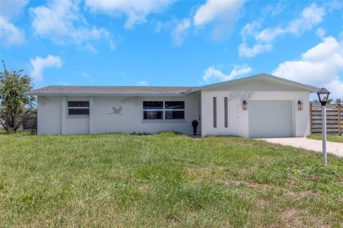 House in Bradenton, Florida 3 bedrooms, 135.27 sq.m. № 1845419 - photo 3