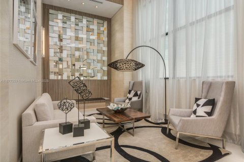 Снять в аренду кондоминиум в Майами, Флорида 2 спальни, 98.85м2, № 1923848 - фото 23