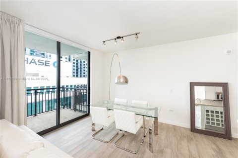 Снять в аренду кондоминиум в Майами, Флорида 2 спальни, 98.85м2, № 1923848 - фото 6