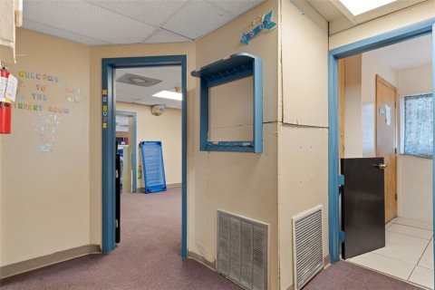 Купить коммерческую недвижимость в Кристал-Ривер, Флорида 725.01м2, № 2097718 - фото 24