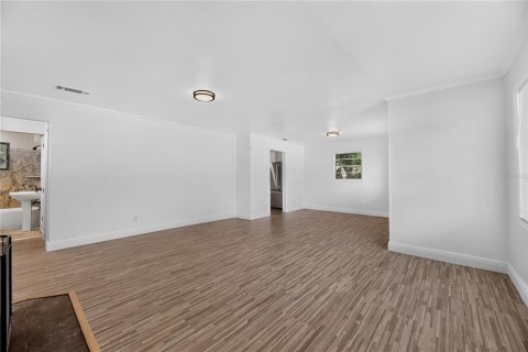 Casa en venta en Jacksonville, Florida, 4 dormitorios, 133.97 m2 № 2150178 - foto 6