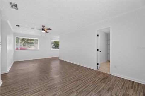 Casa en venta en Jacksonville, Florida, 4 dormitorios, 133.97 m2 № 2150178 - foto 5