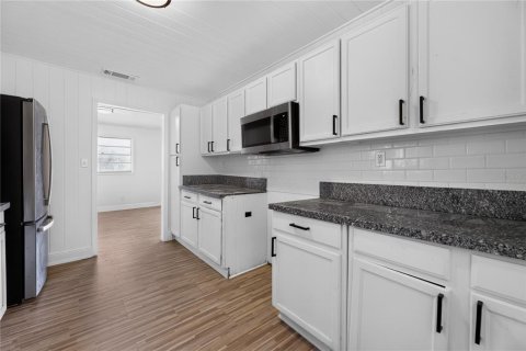 Casa en venta en Jacksonville, Florida, 4 dormitorios, 133.97 m2 № 2150178 - foto 4