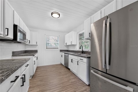 Casa en venta en Jacksonville, Florida, 4 dormitorios, 133.97 m2 № 2150178 - foto 3