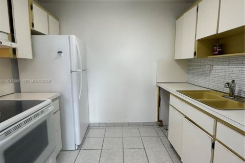 Снять в аренду кондоминиум в Хайалиа, Флорида 1 спальня, 85.01м2, № 2005316 - фото 10