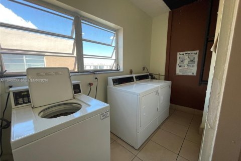 Снять в аренду кондоминиум в Хайалиа, Флорида 1 спальня, 85.01м2, № 2005316 - фото 16