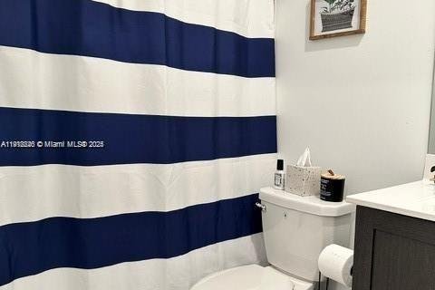 Townhouse in Homestead, Florida 3 bedrooms, 153.38 sq.m. № 1968255 - photo 5