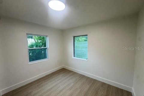 Villa ou maison à louer à Tampa, Floride: 3 chambres, 107.3 m2 № 2405222 - photo 10