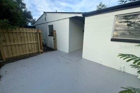 Villa ou maison à louer à Tampa, Floride: 3 chambres, 107.3 m2 № 2405222 - photo 18