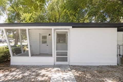 House in Seminole, Florida 3 bedrooms, 83.61 sq.m. № 2215783 - photo 23