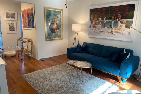 Снять в аренду кондоминиум в Майами-Бич, Флорида 36.88м2, № 2005612 - фото 5