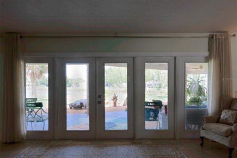 House in Crystal River, Florida 4 bedrooms, 260.31 sq.m. № 2102292 - photo 13