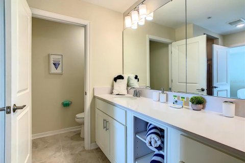 Condo in Kissimmee, Florida, 2 bedrooms  № 2393837 - photo 25