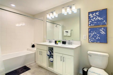 Condo in Kissimmee, Florida, 2 bedrooms  № 2393837 - photo 18