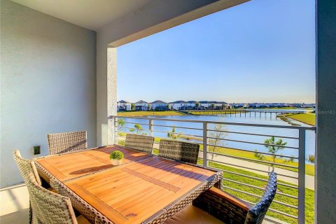 Condo in Kissimmee, Florida, 2 bedrooms  № 2393837 - photo 13
