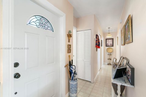 Купить виллу или дом в Хайалиа, Флорида 3 спальни, № 2009775 - фото 9