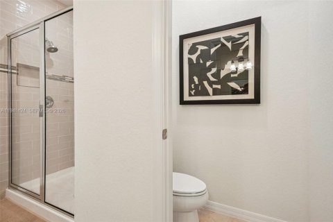 Touwnhouse à vendre à Oakland Park, Floride: 3 chambres, 164.81 m2 № 1998603 - photo 22