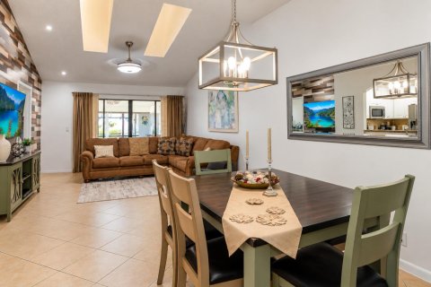 Adosado en venta en West Palm Beach, Florida, 2 dormitorios, 96.99 m2 № 2426149 - foto 13
