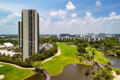 Copropriété à vendre à Aventura, Floride: 2 chambres, 84.82 m2 № 1833739 - photo 1