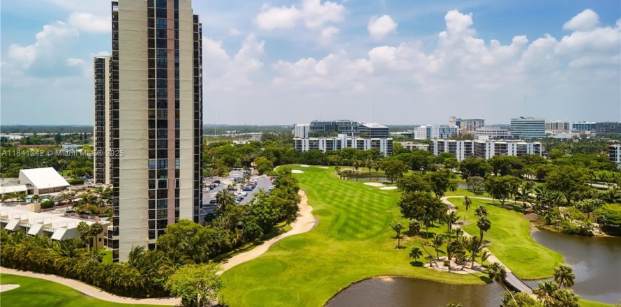 Condo in Aventura, Florida, 2 bedrooms № 1833739