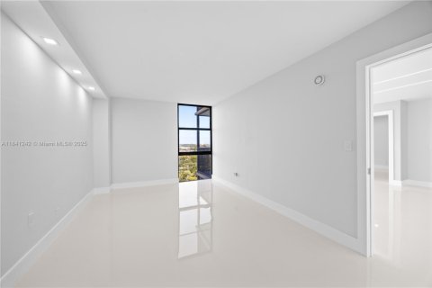 Copropriété à vendre à Aventura, Floride: 2 chambres, 84.82 m2 № 1833739 - photo 5