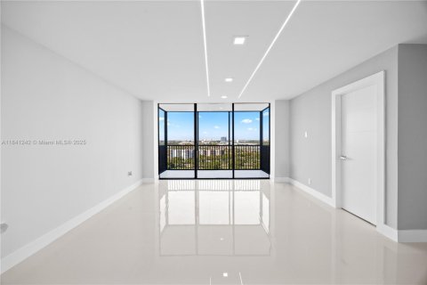 Copropriété à vendre à Aventura, Floride: 2 chambres, 84.82 m2 № 1833739 - photo 2