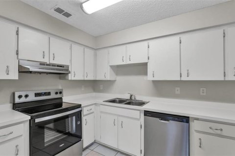 Duplex à vendre à Lakeland, Floride: 2 chambres, 106.09 m2 № 2156340 - photo 9