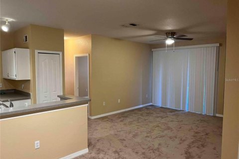 Condo in Kissimmee, Florida, 4 bedrooms  № 1884600 - photo 6