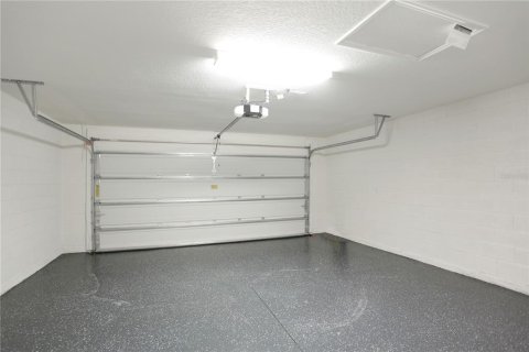 House in Davenport, Florida 4 bedrooms, 198.63 sq.m. № 1905870 - photo 17