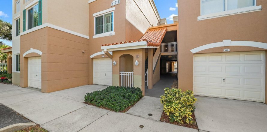 Condominio en Palm Beach Gardens, Florida, 2 dormitorios № 1224918
