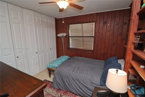 Townhouse in Pembroke Pines, Florida 2 bedrooms, 122.45 sq.m. № 1887157 - photo 15