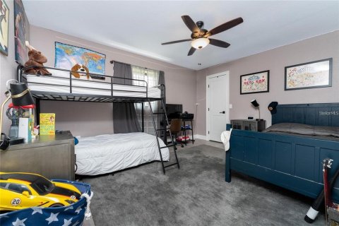 House in Port Charlotte, Florida 3 bedrooms, 211.26 sq.m. № 1636093 - photo 20