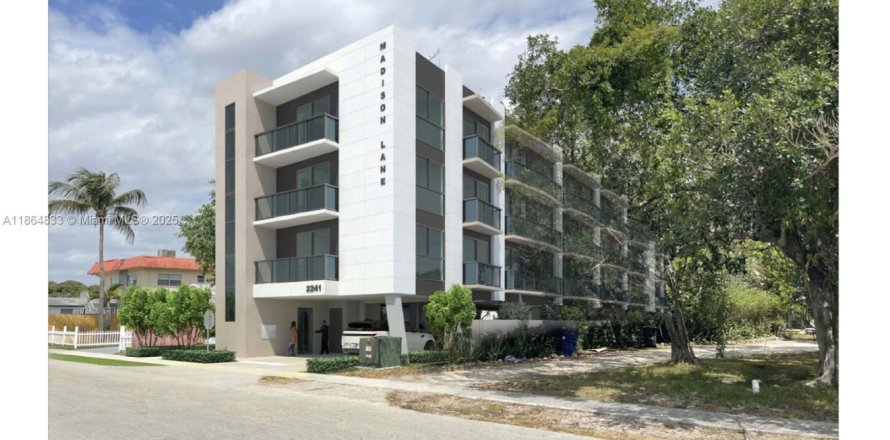 Дом в Холливуд, Флорида 2 спальни, 57.6м2 № 2017226