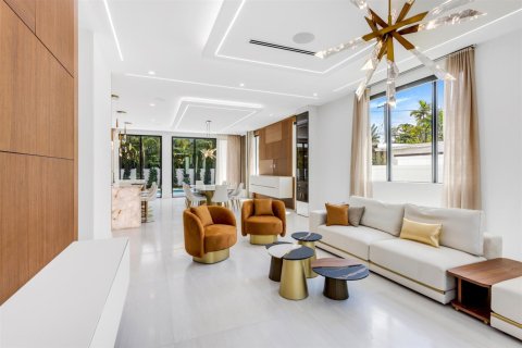 Купить виллу или дом в Бока-Ратон, Флорида 5 комнат, 554.53м2, № 2249998 - фото 6