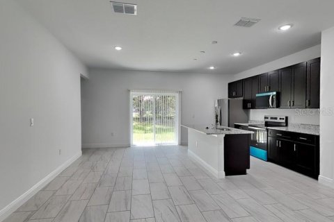 Villa ou maison à vendre à Citrus Springs, Floride: 4 chambres, 146.79 m2 № 1918962 - photo 4