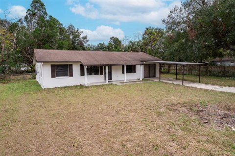 Commercial property in Wildwood, Florida 140.1 sq.m. № 1533804 - photo 1