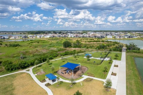 Купить виллу или дом в Уэсли-Чепел, Флорида 8 комнат, 185.99м2, № 1757631 - фото 28