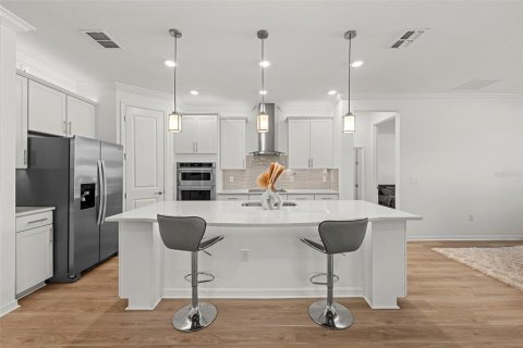 Купить виллу или дом в Уэсли-Чепел, Флорида 8 комнат, 185.99м2, № 1757631 - фото 4