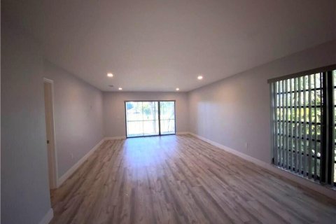 Condo in Boca Raton, Florida, 2 bedrooms № 2154152 - photo 16