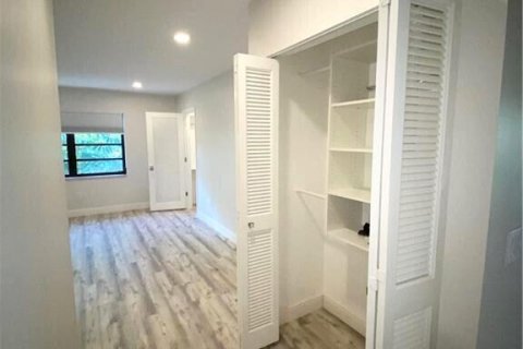 Condo in Boca Raton, Florida, 2 bedrooms № 2154152 - photo 23