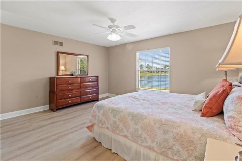 Villa ou maison à louer à Bradenton, Floride: 3 chambres, 164.44 m2 № 2119486 - photo 8